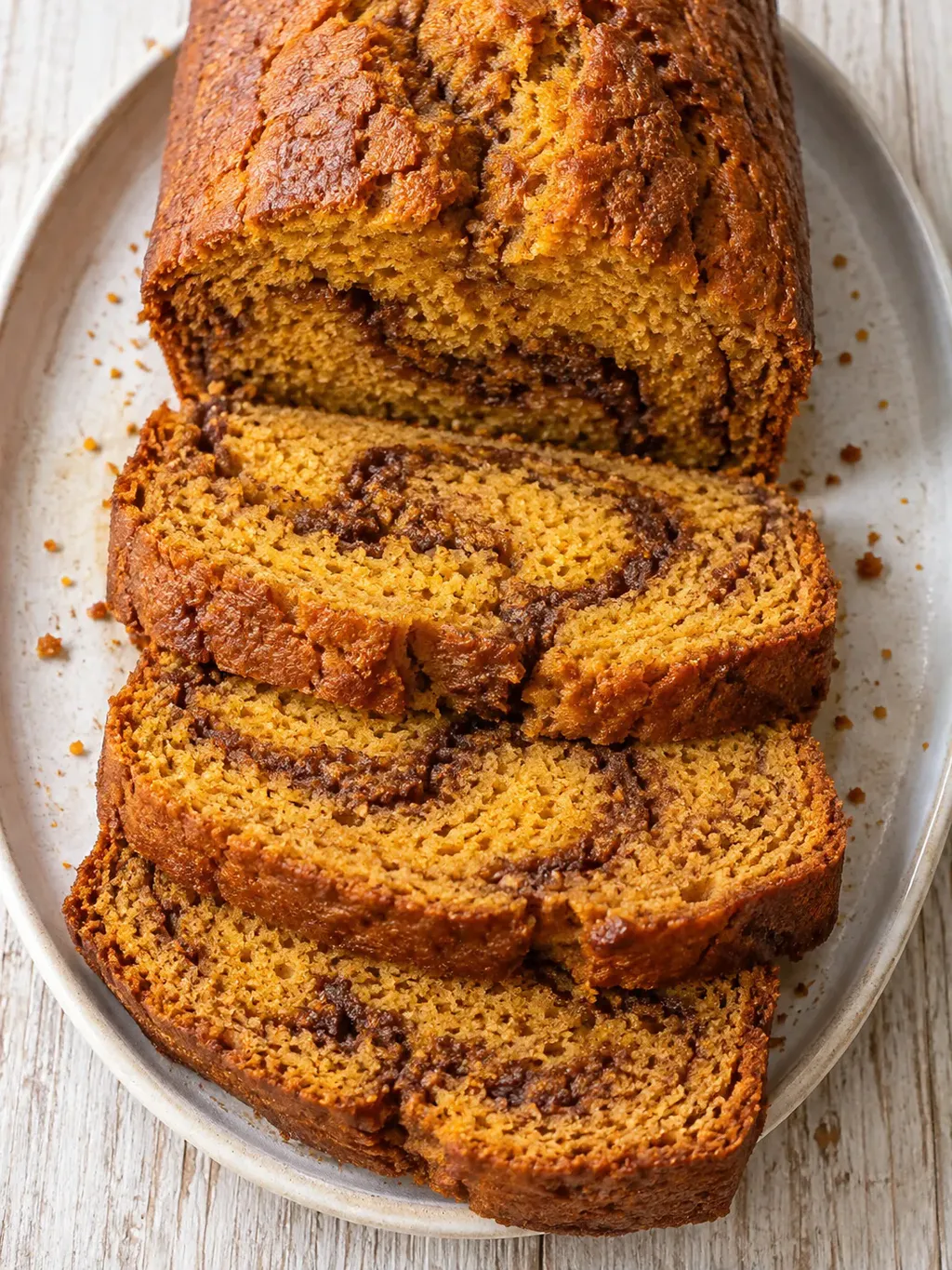 Pumpakaka med kanelslinga